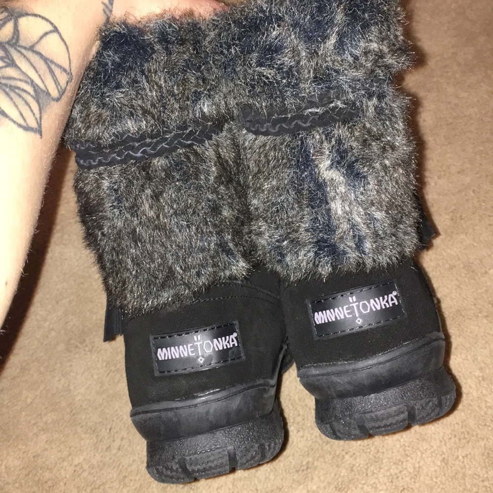 Boots - Picture 4 of 6
